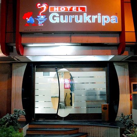 Hotel Gurukripa Daman Esterno foto