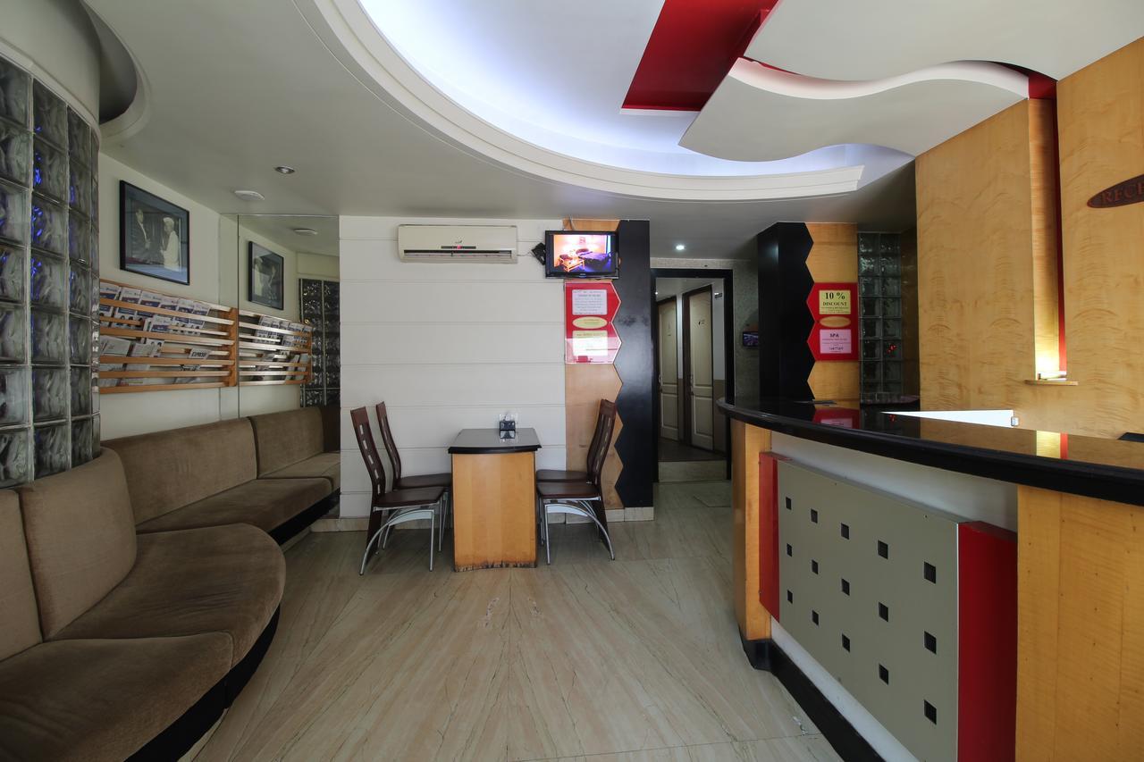 Hotel Gurukripa Daman Esterno foto